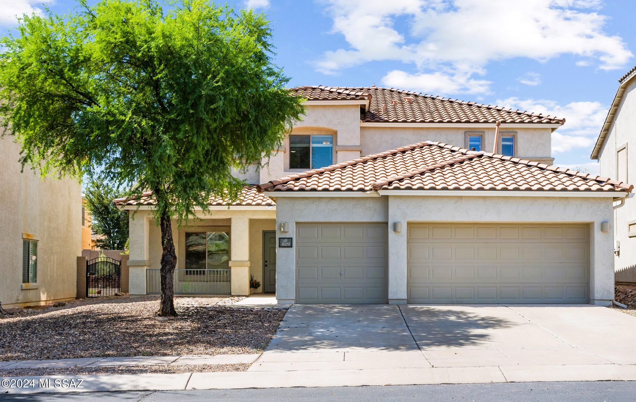 View Sahuarita, AZ 85629 house