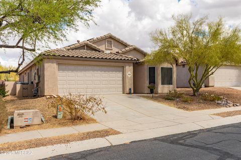 Photo of 5566 W Dove Of Peace Drive, Marana, AZ 85658 (MLS # 22516201)