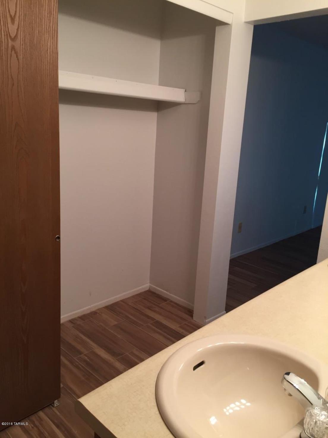 Horizon Hills (1-579) - Residential Lease