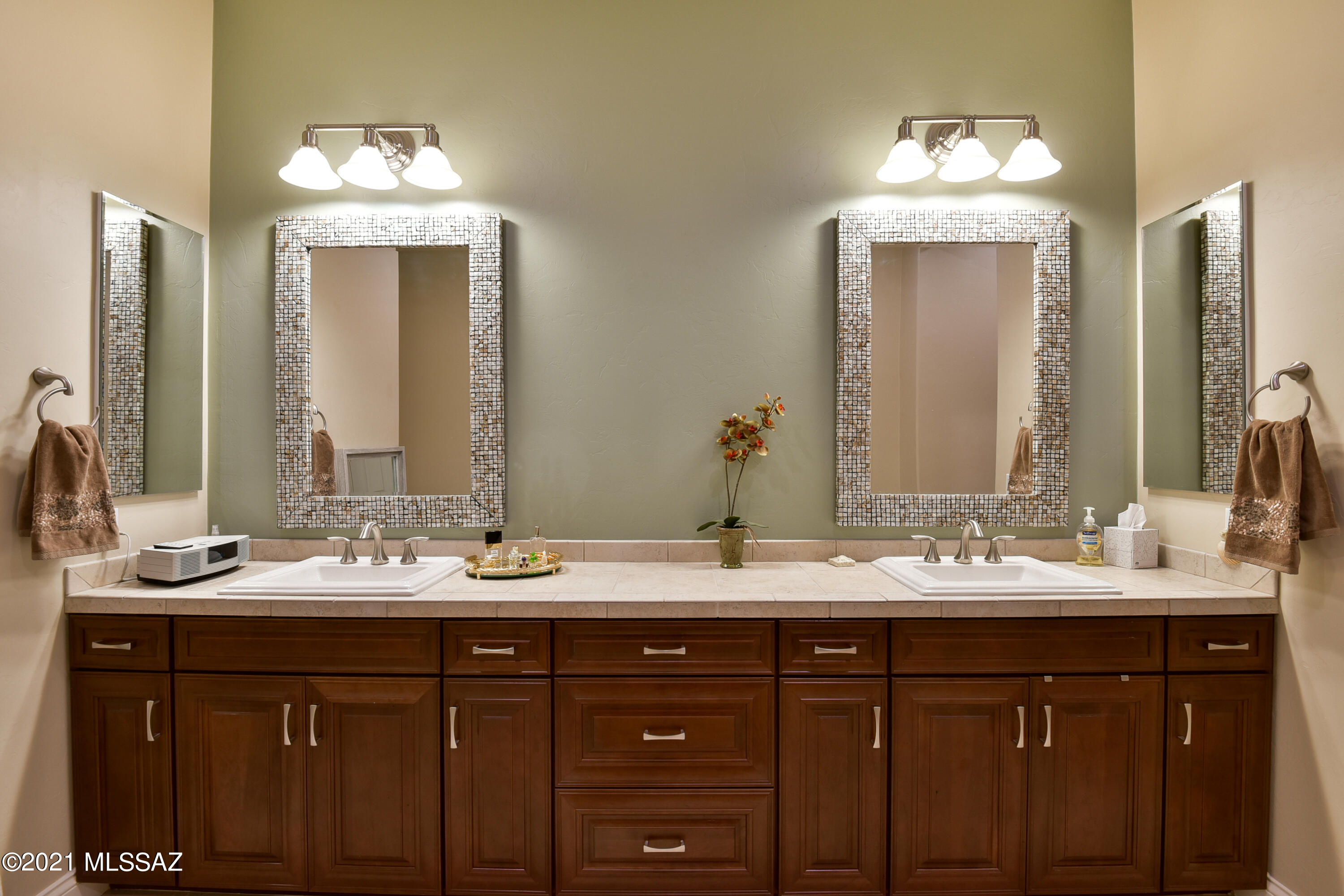 Eagles Rest SQ20152890001 - Residential