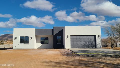 A home in Rio Rico