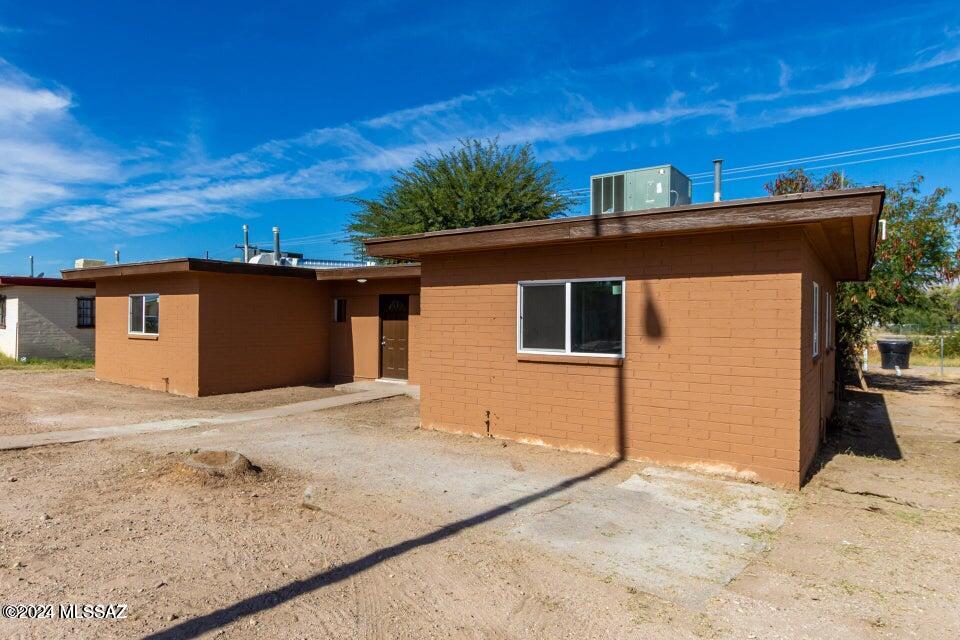 Western Hills Addition NO. 1 - Residential Income