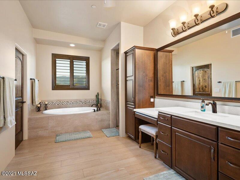 Coyote Creek (1-395) - Residential
