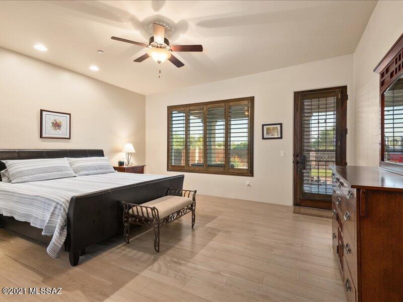 Coyote Creek (1-395) - Residential