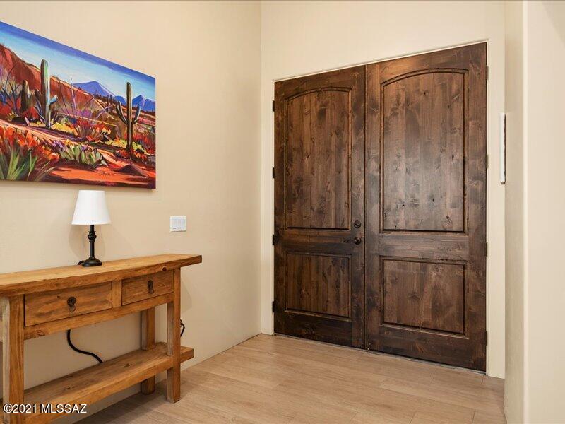 Coyote Creek (1-395) - Residential