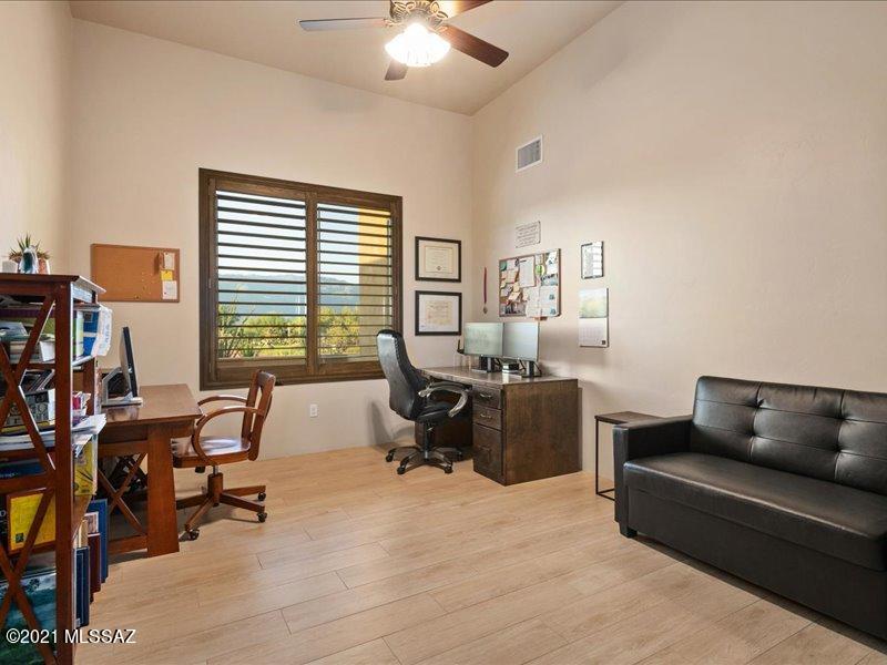 Coyote Creek (1-395) - Residential