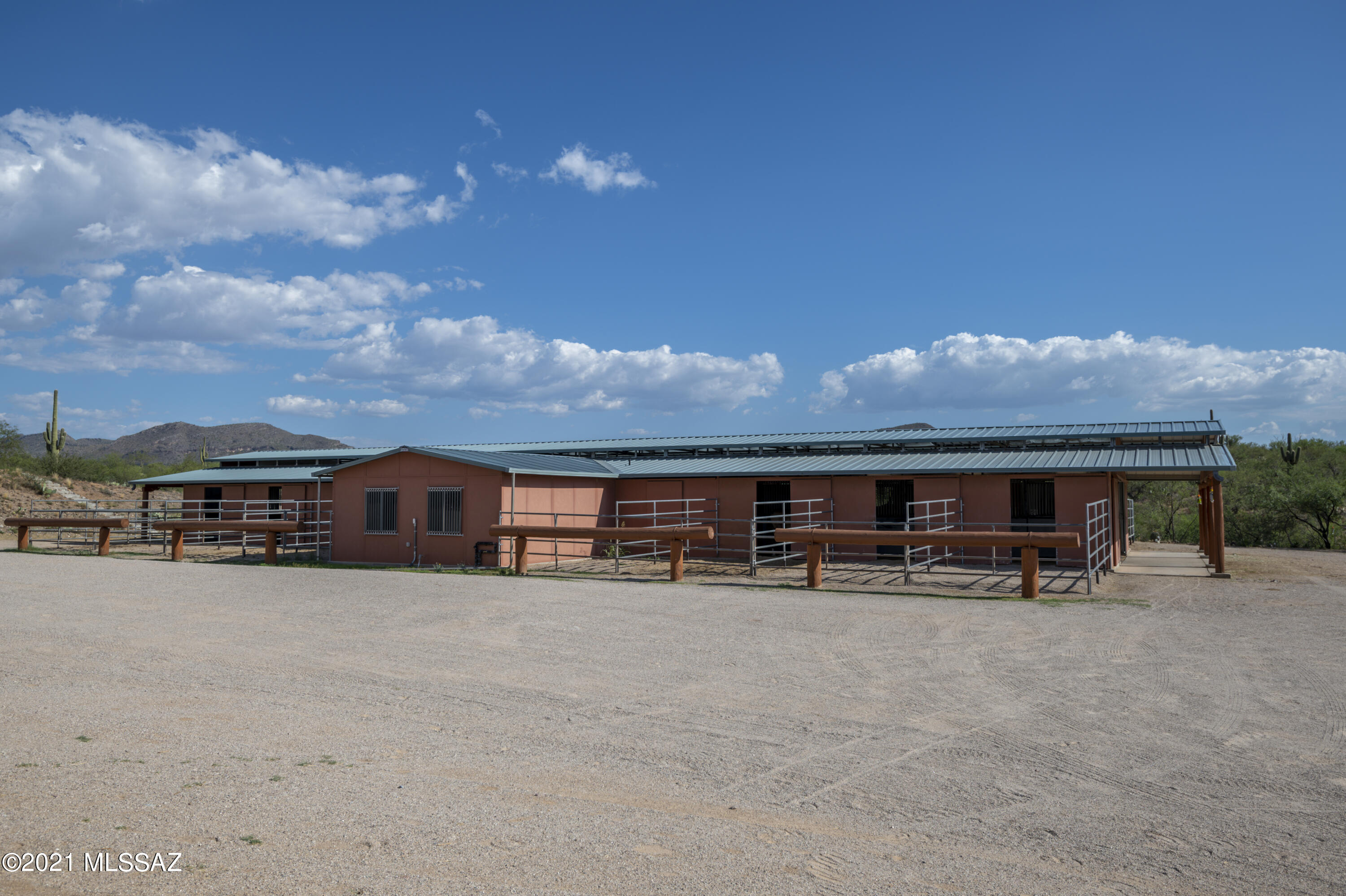 Coyote Creek (1-395) - Residential