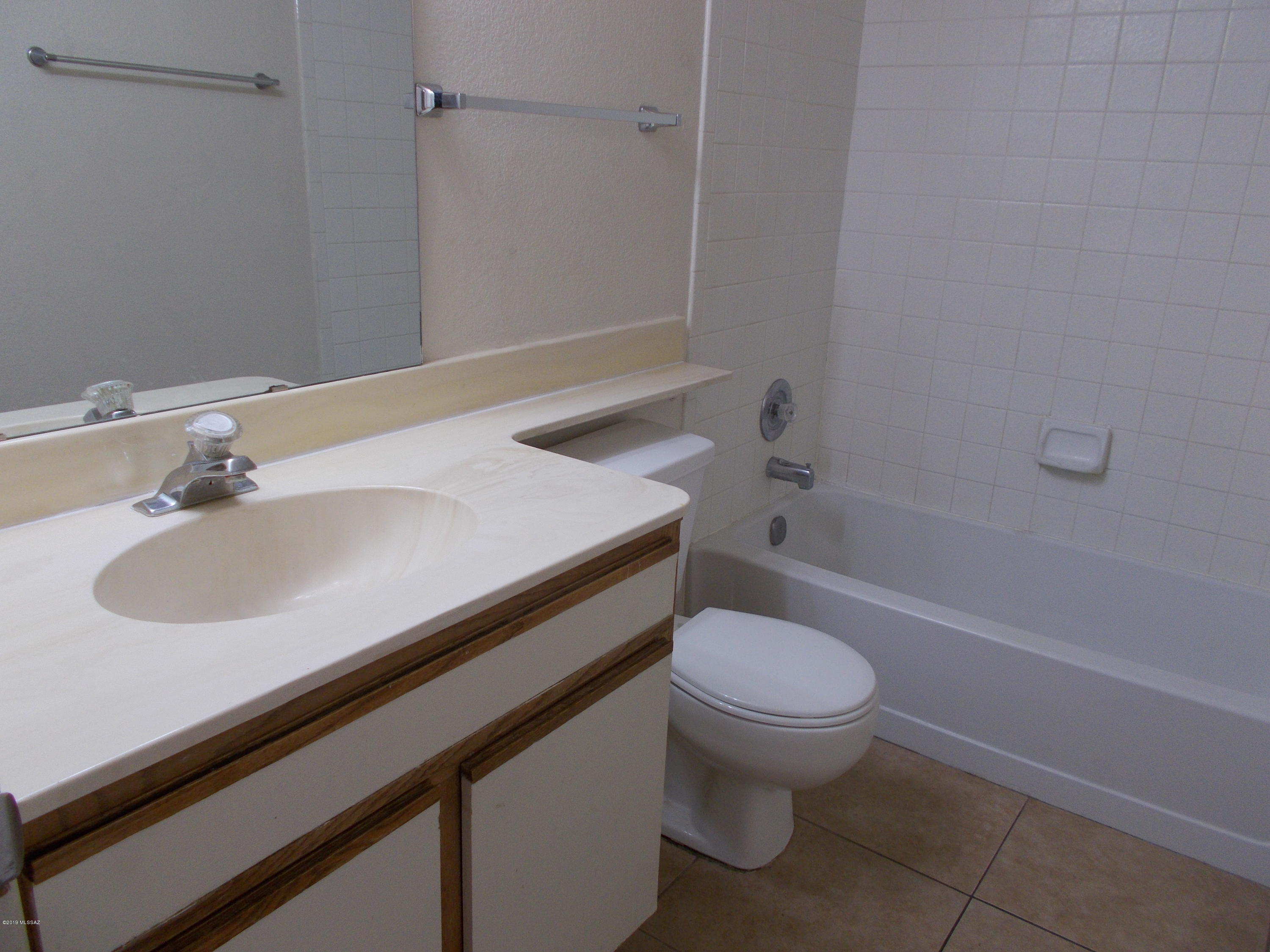Village At Midvale Park Amend, (165-260) - Residential Lease
