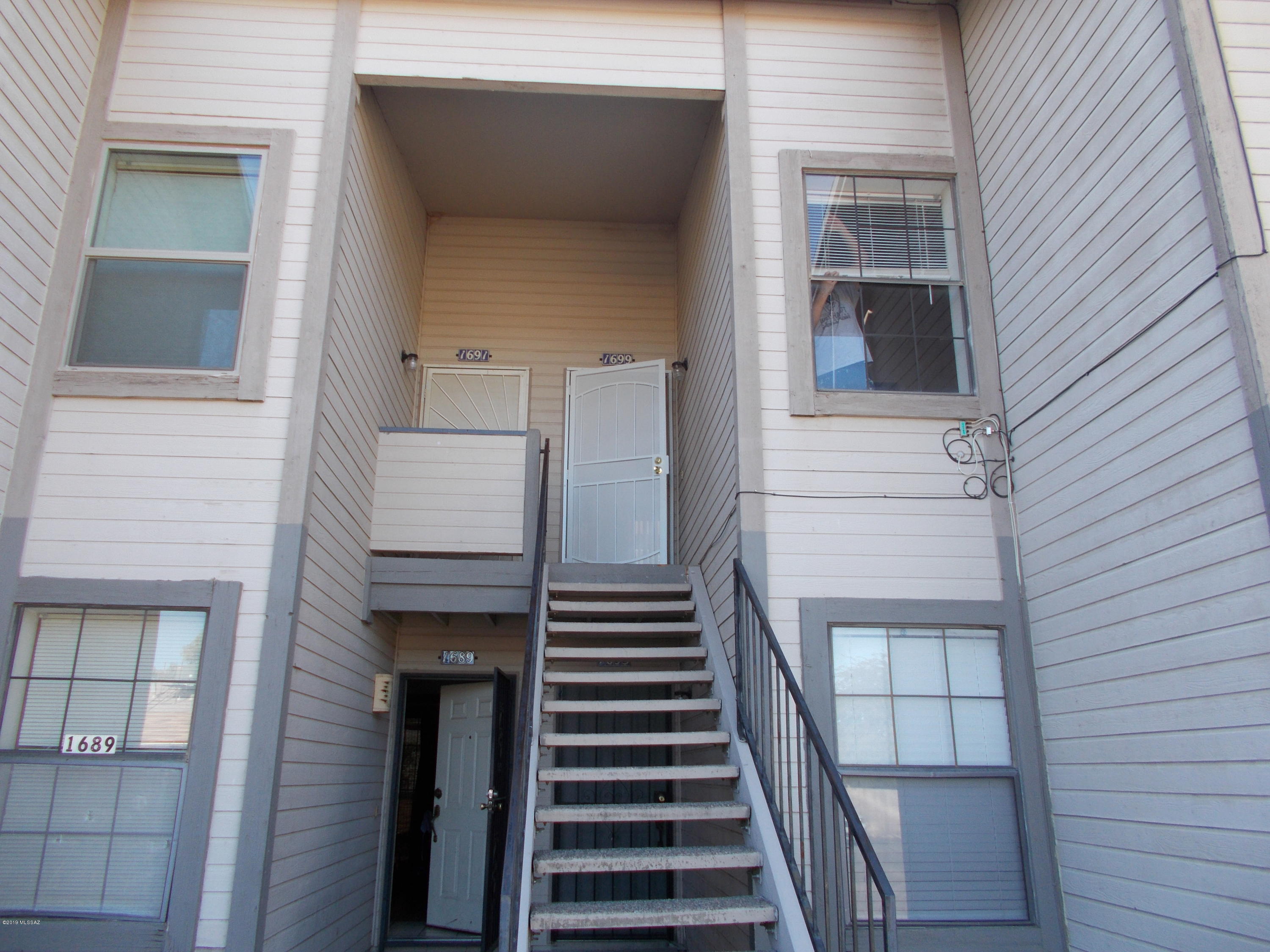 Village At Midvale Park Amend, (165-260) - Residential Lease