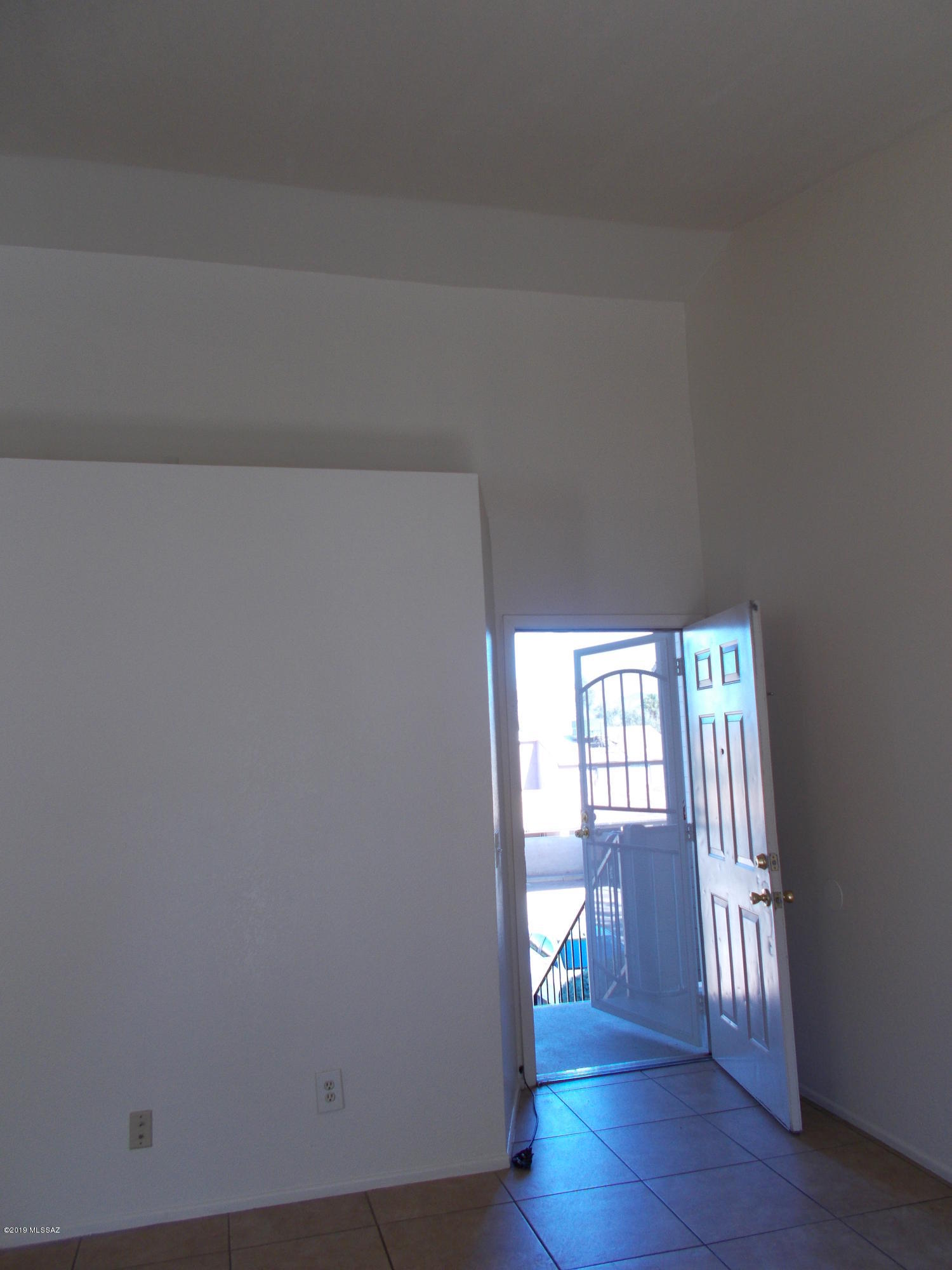 Village At Midvale Park Amend, (165-260) - Residential Lease