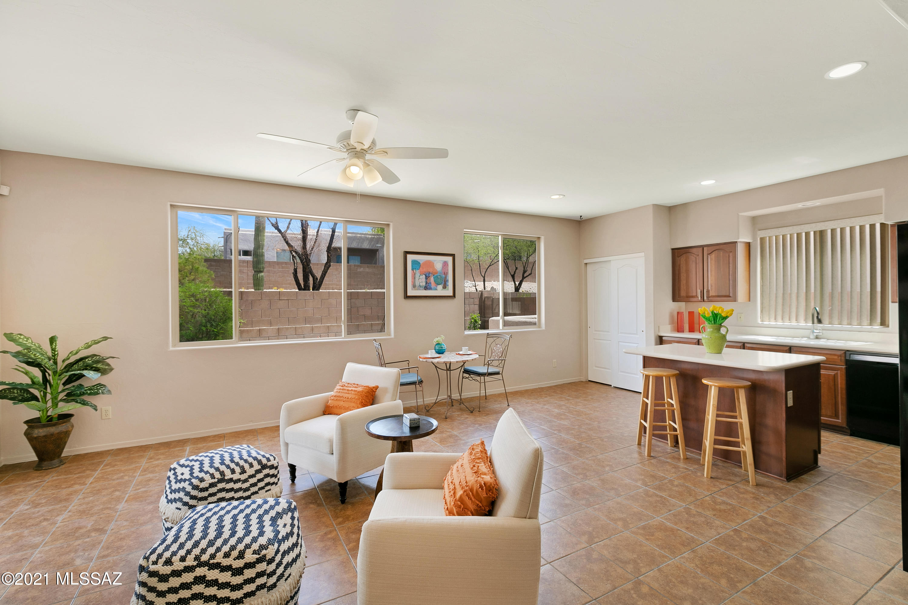 Rancho Lomas (1-81) - Residential