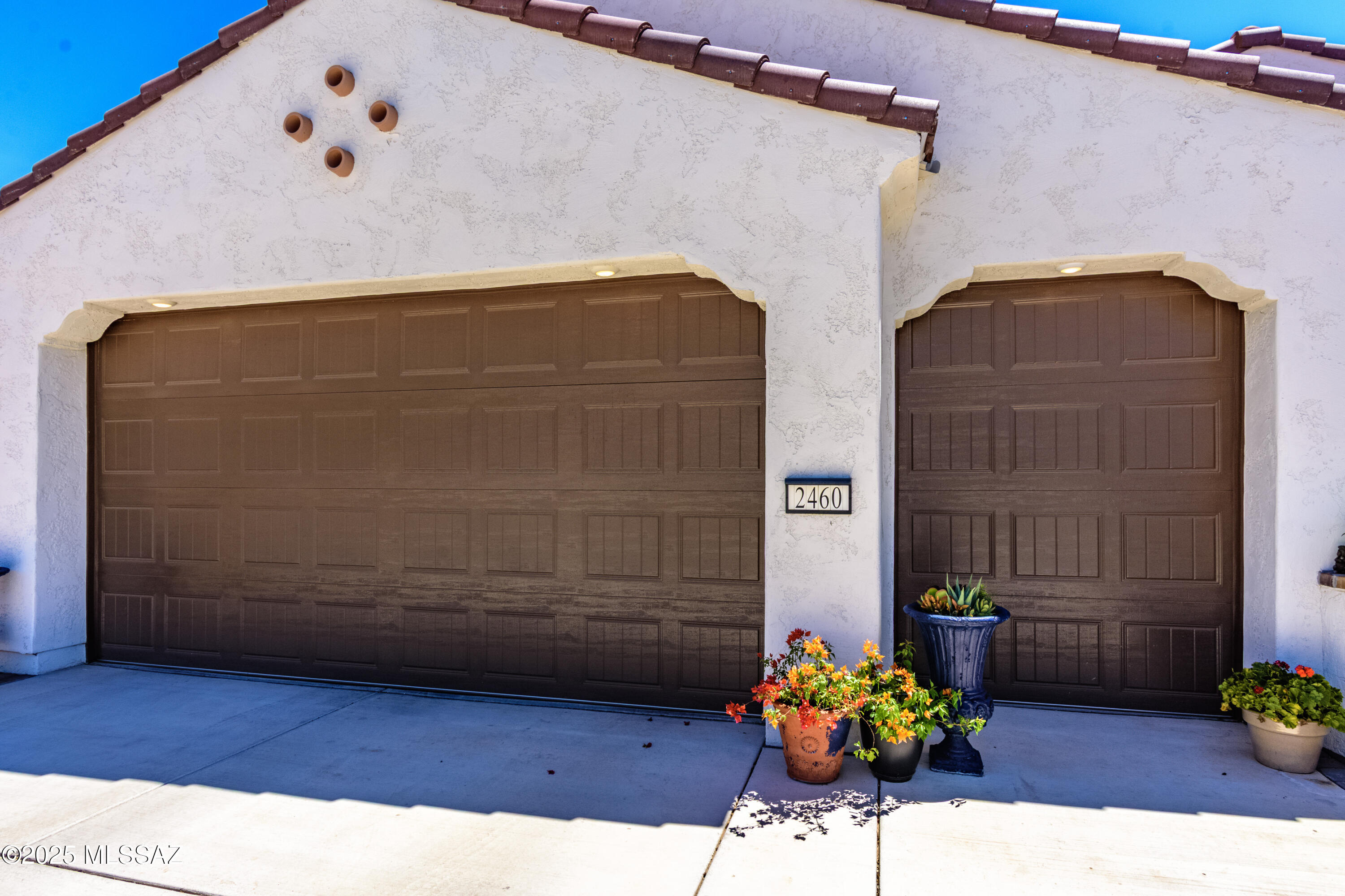 2460 E Copper Vly Way