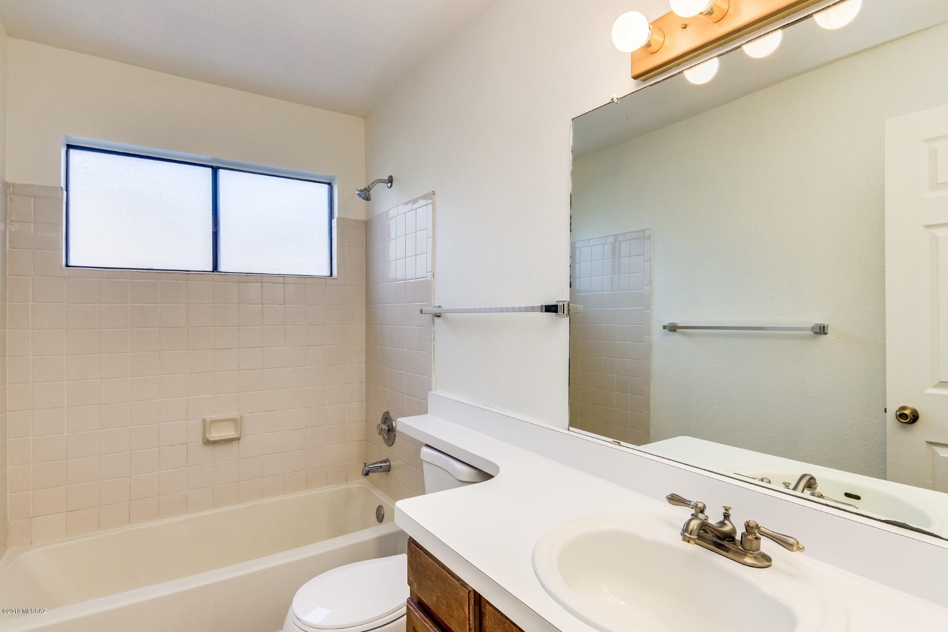 Meadowbrook (273-334, 348-403, 410-532) - Residential