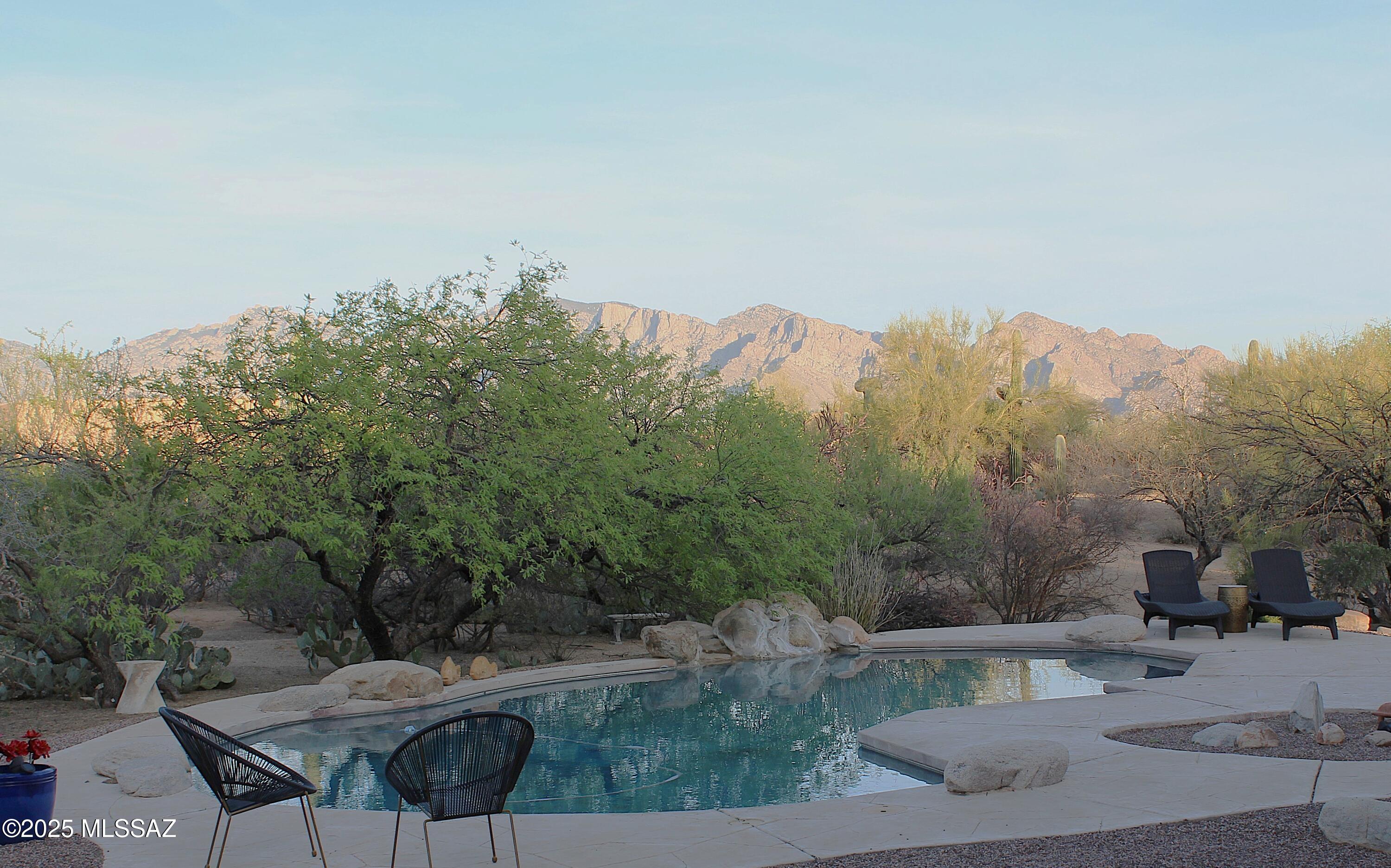 12570 N Coyote Crossing Trail