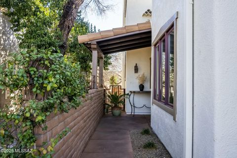 A home in Tubac