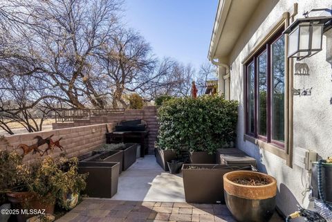 A home in Tubac