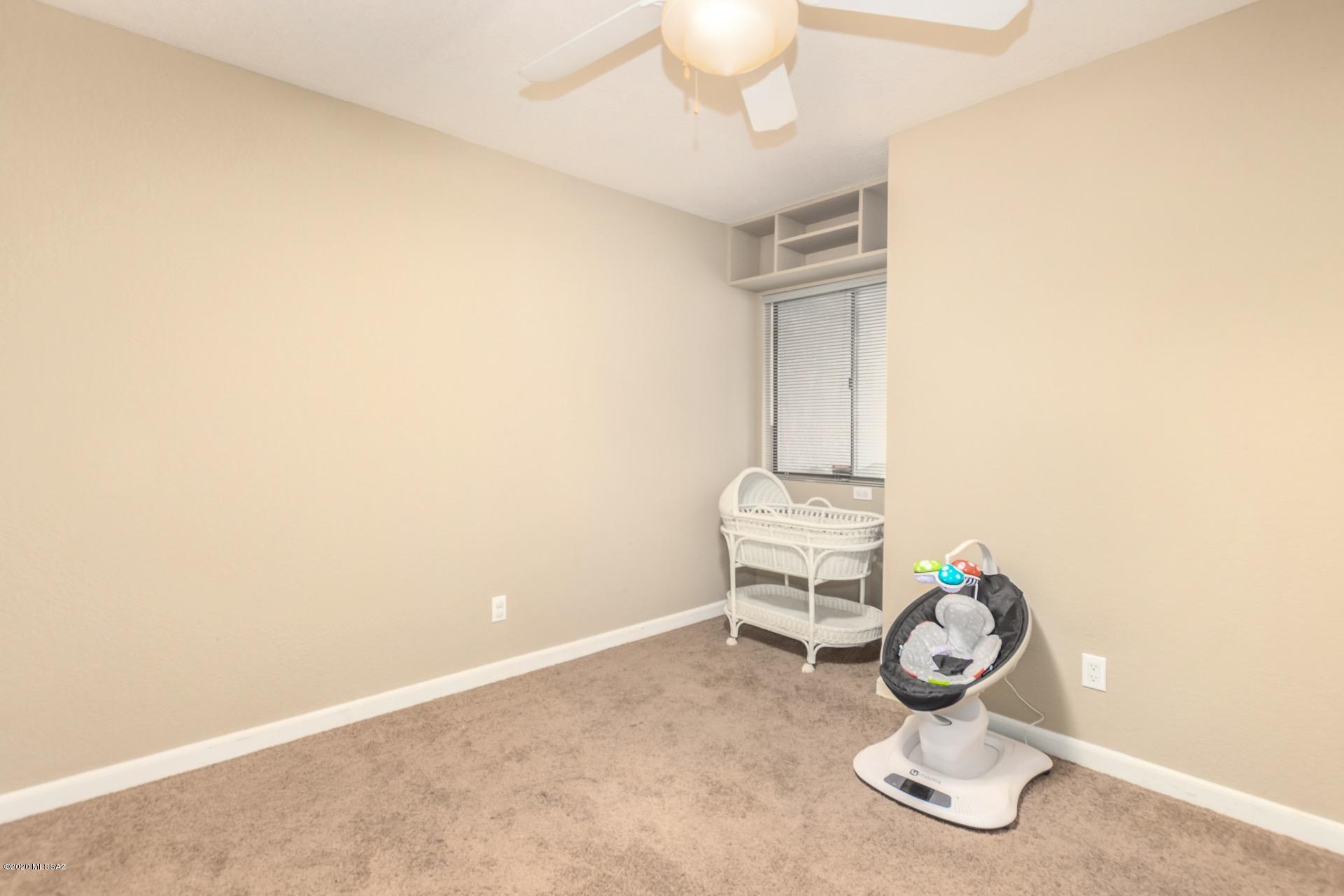 Country Club View Condos. - Residential