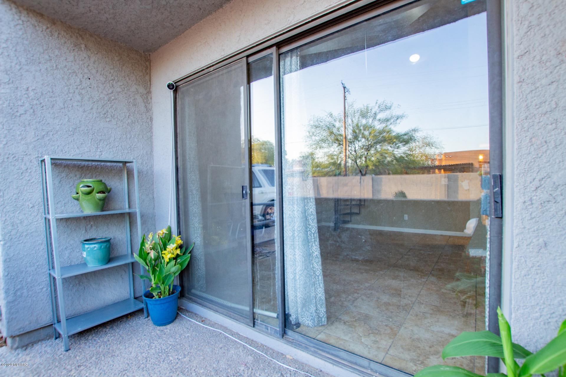 Country Club View Condos. - Residential