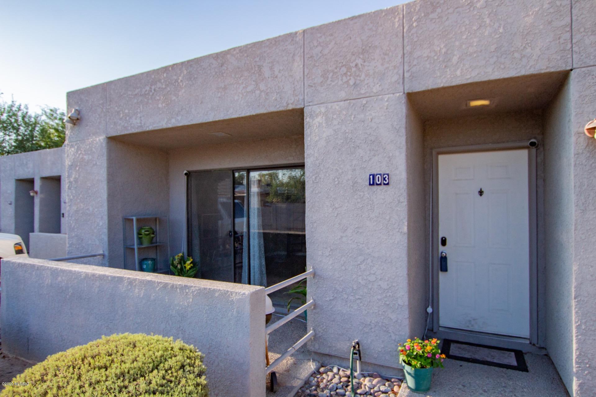Country Club View Condos. - Residential