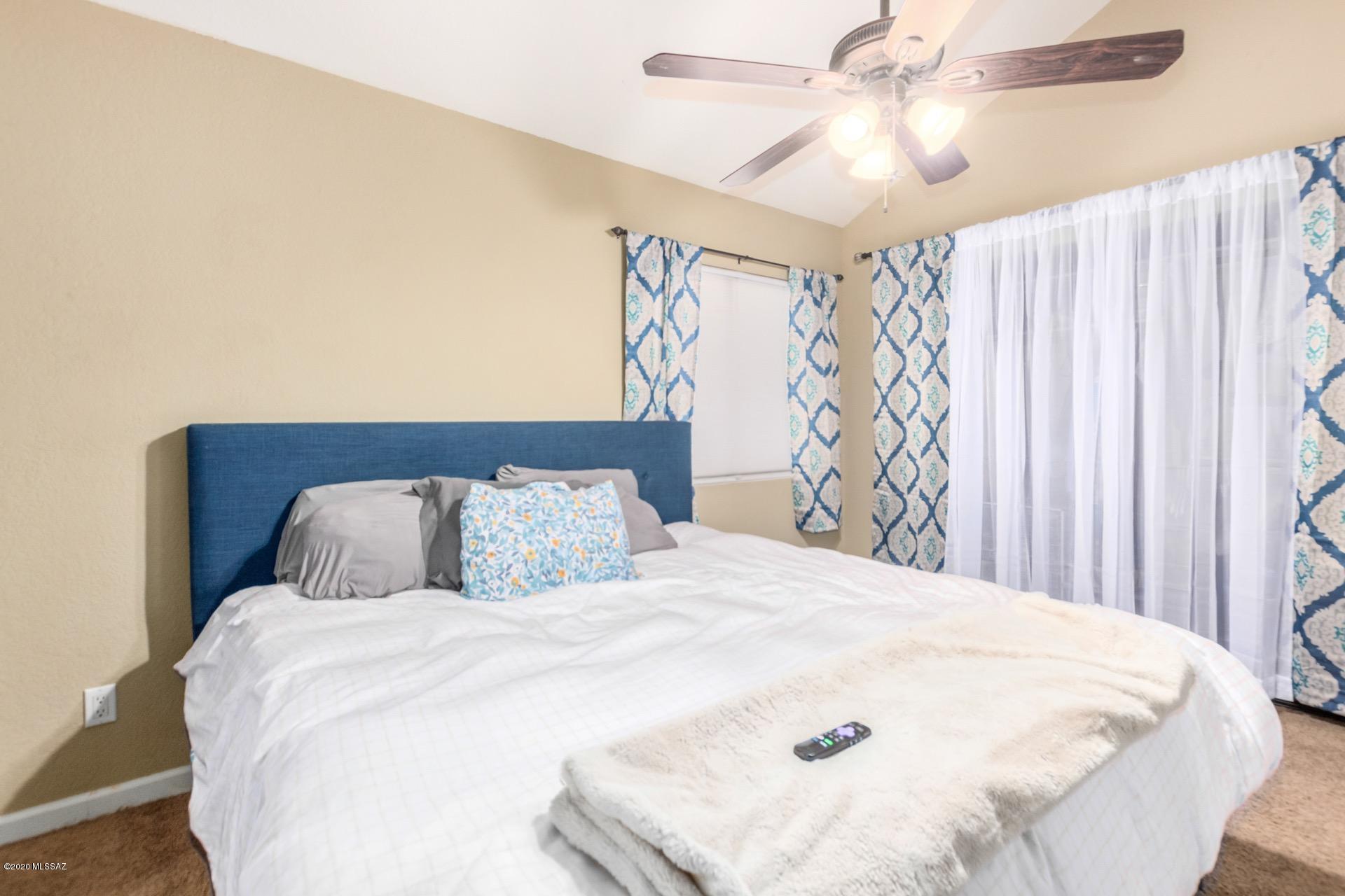 Country Club View Condos. - Residential