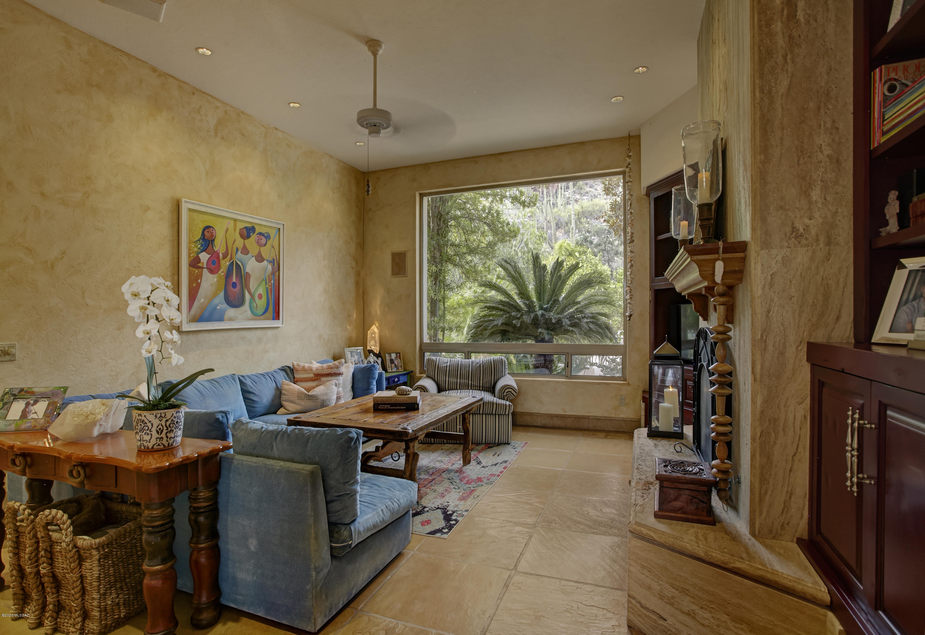 Finisterra (1-210) - Residential