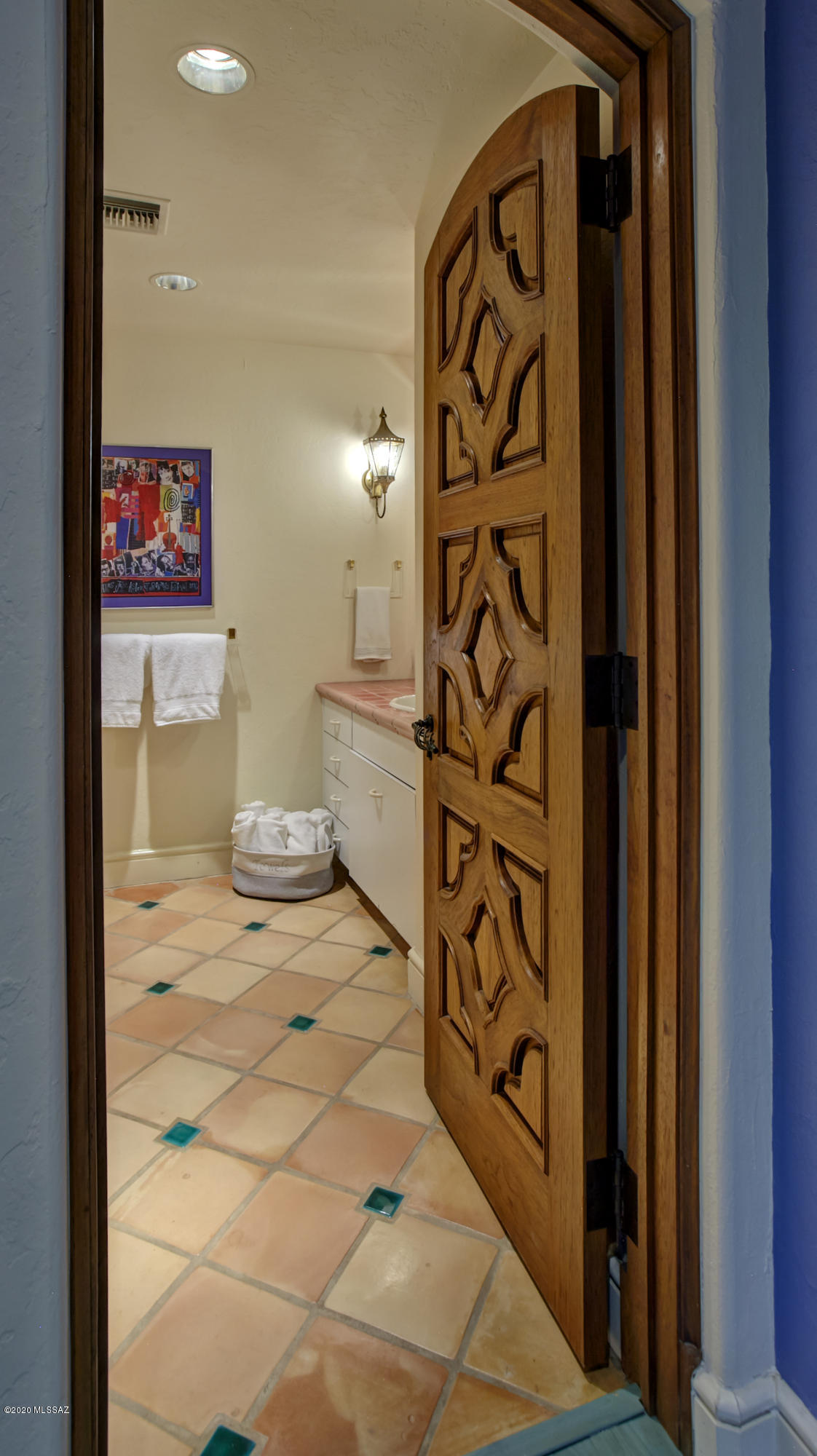 Finisterra (1-210) - Residential