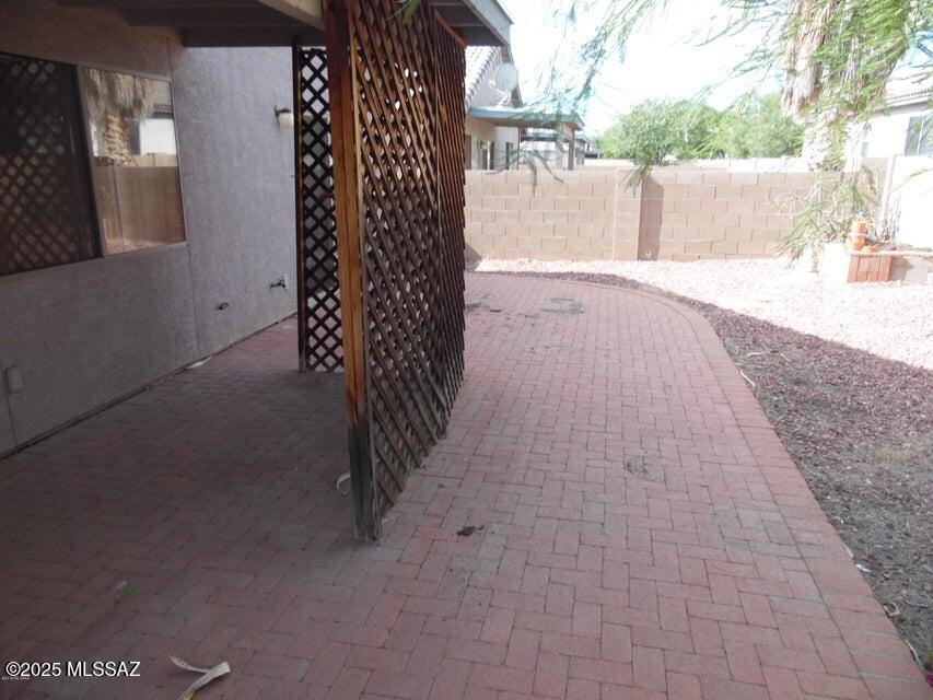 Tucson, Arizona 85741, United States, 3 Bedrooms Bedrooms, ,2 BathroomsBathrooms,Residential,Active,173254