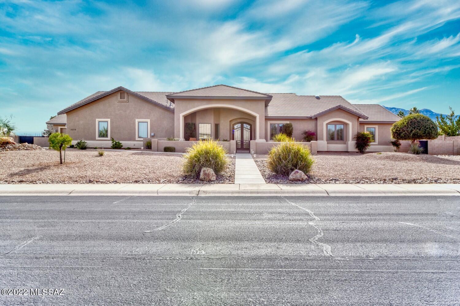 Canyon De Flores Ph 01A - Residential