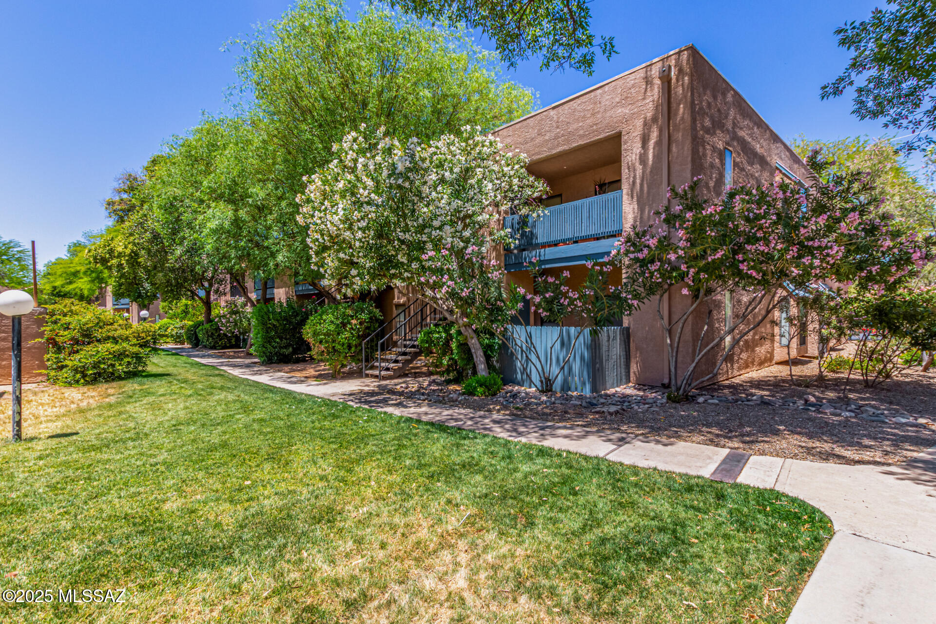 8080 E Speedway Boulevard UNIT 414