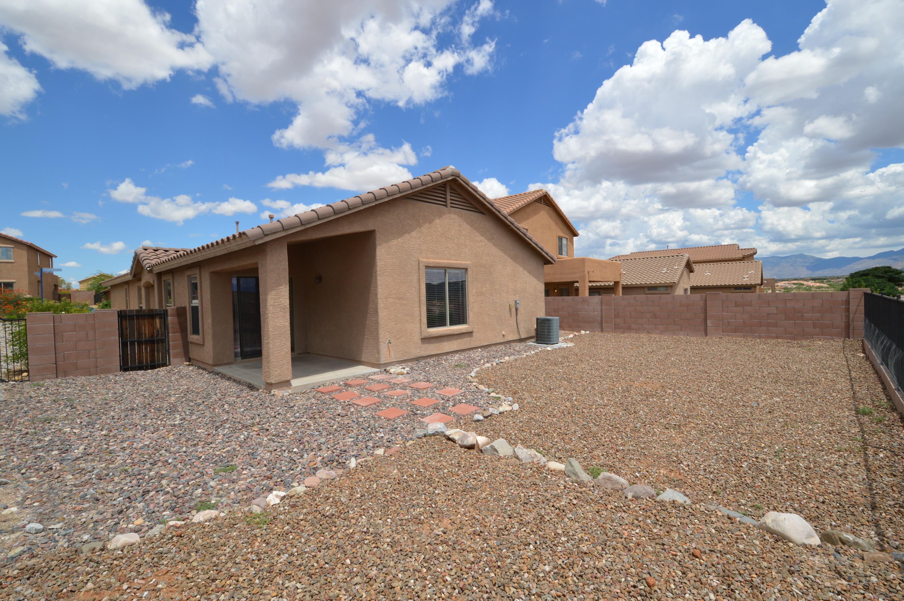 Rancho Del Lago (608-1030) - Residential Lease