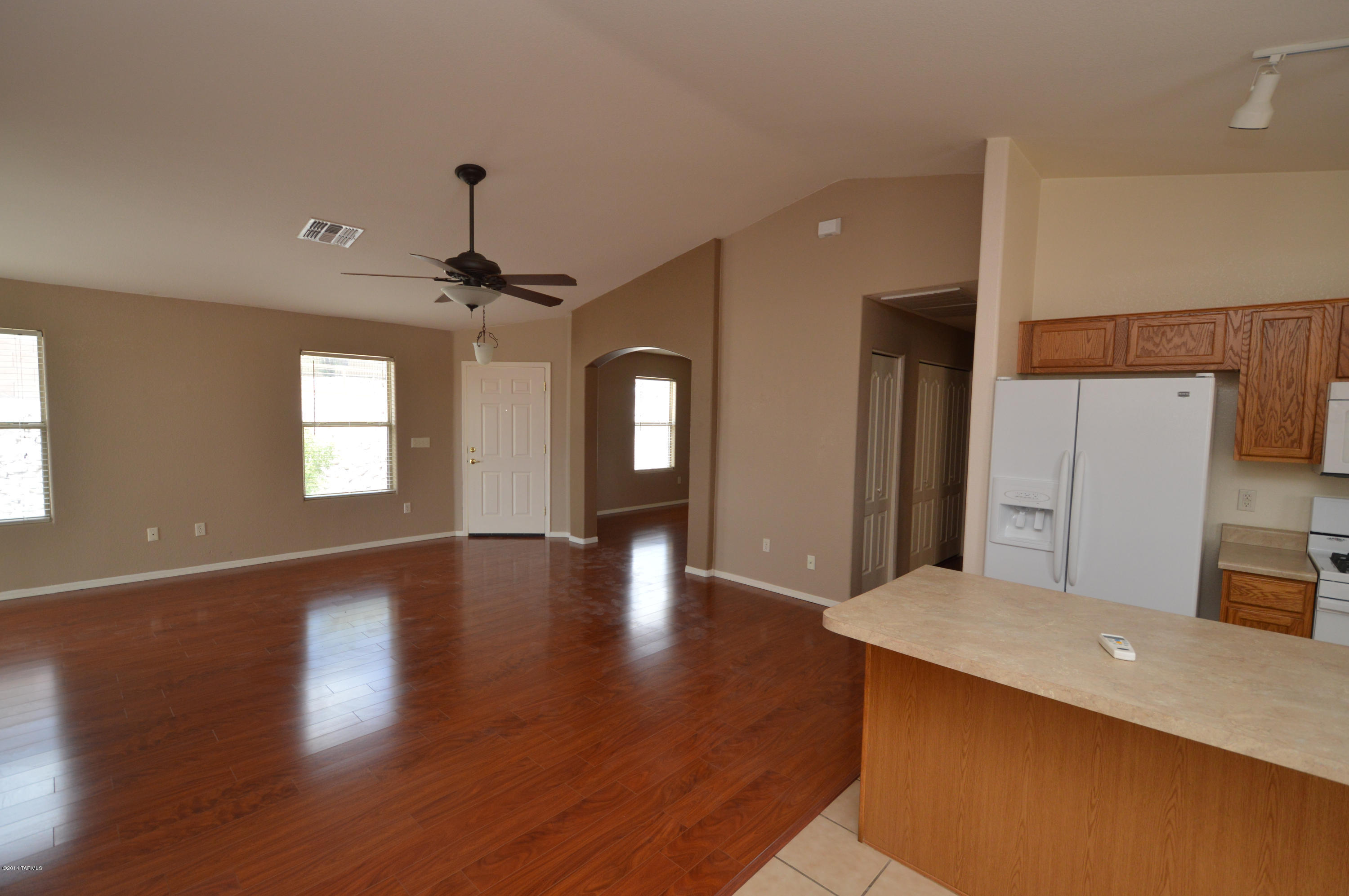 Rancho Del Lago (608-1030) - Residential Lease