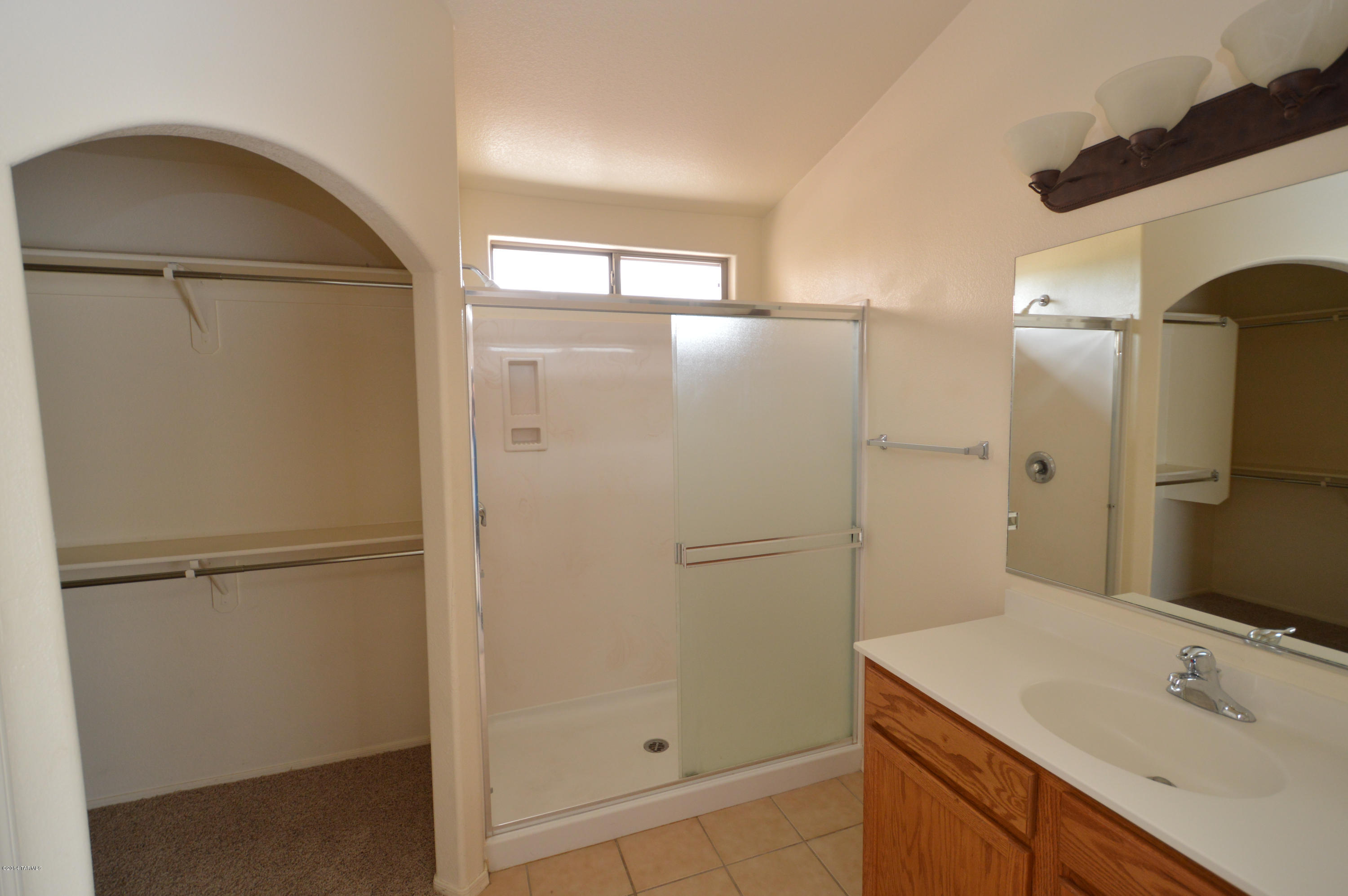 Rancho Del Lago (608-1030) - Residential Lease