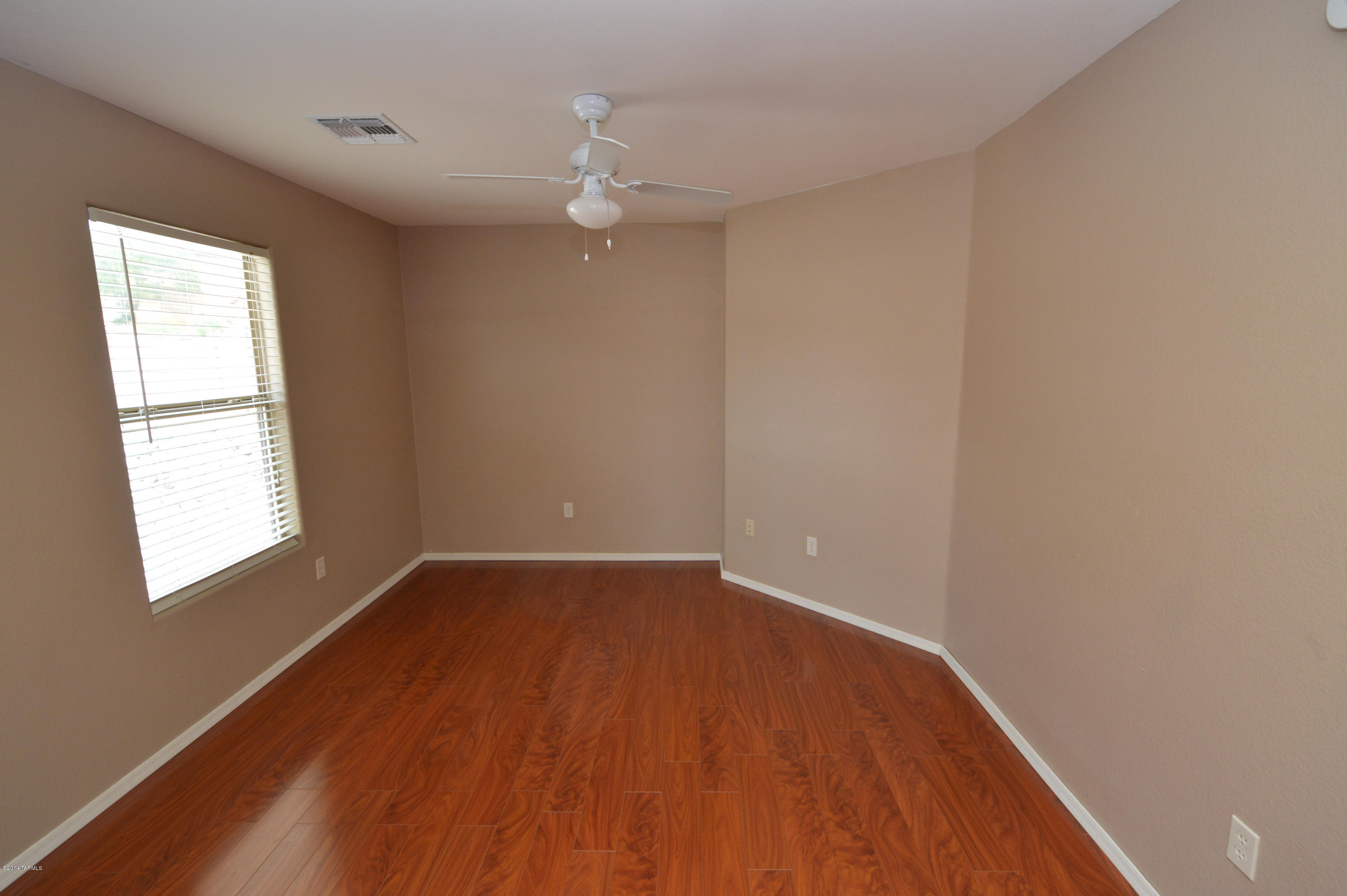 Rancho Del Lago (608-1030) - Residential Lease