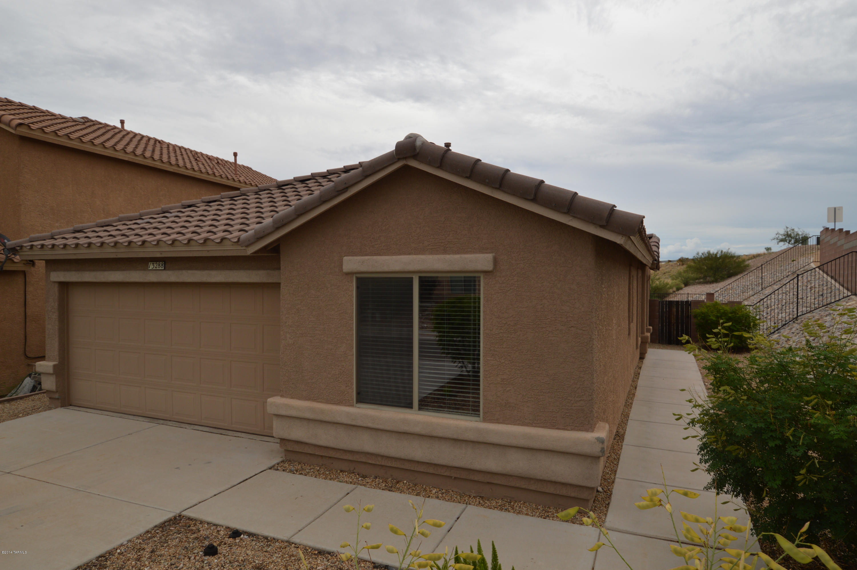 Rancho Del Lago (608-1030) - Residential Lease