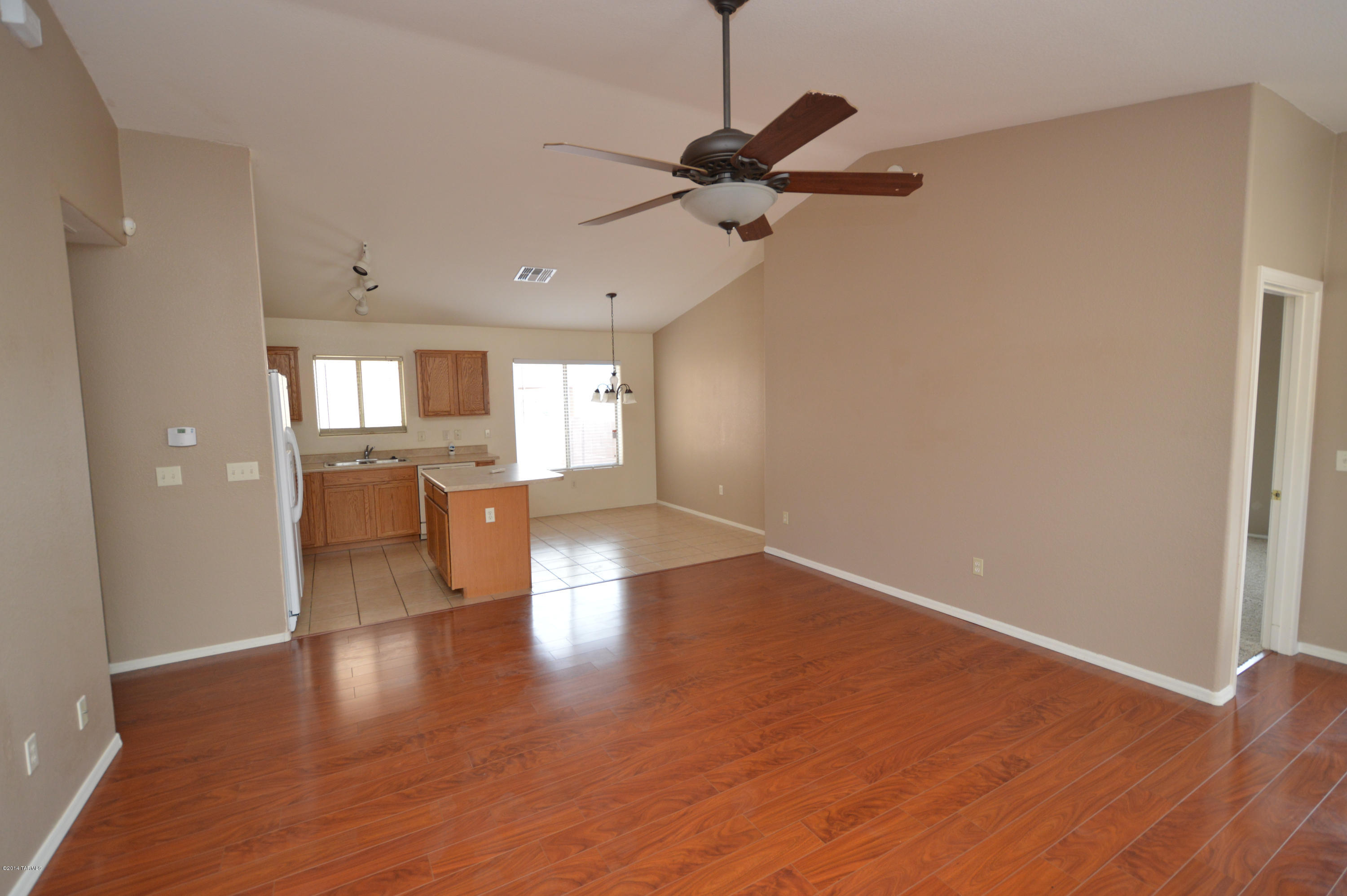 Rancho Del Lago (608-1030) - Residential Lease