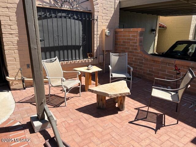 1488 W Calle Mendoza