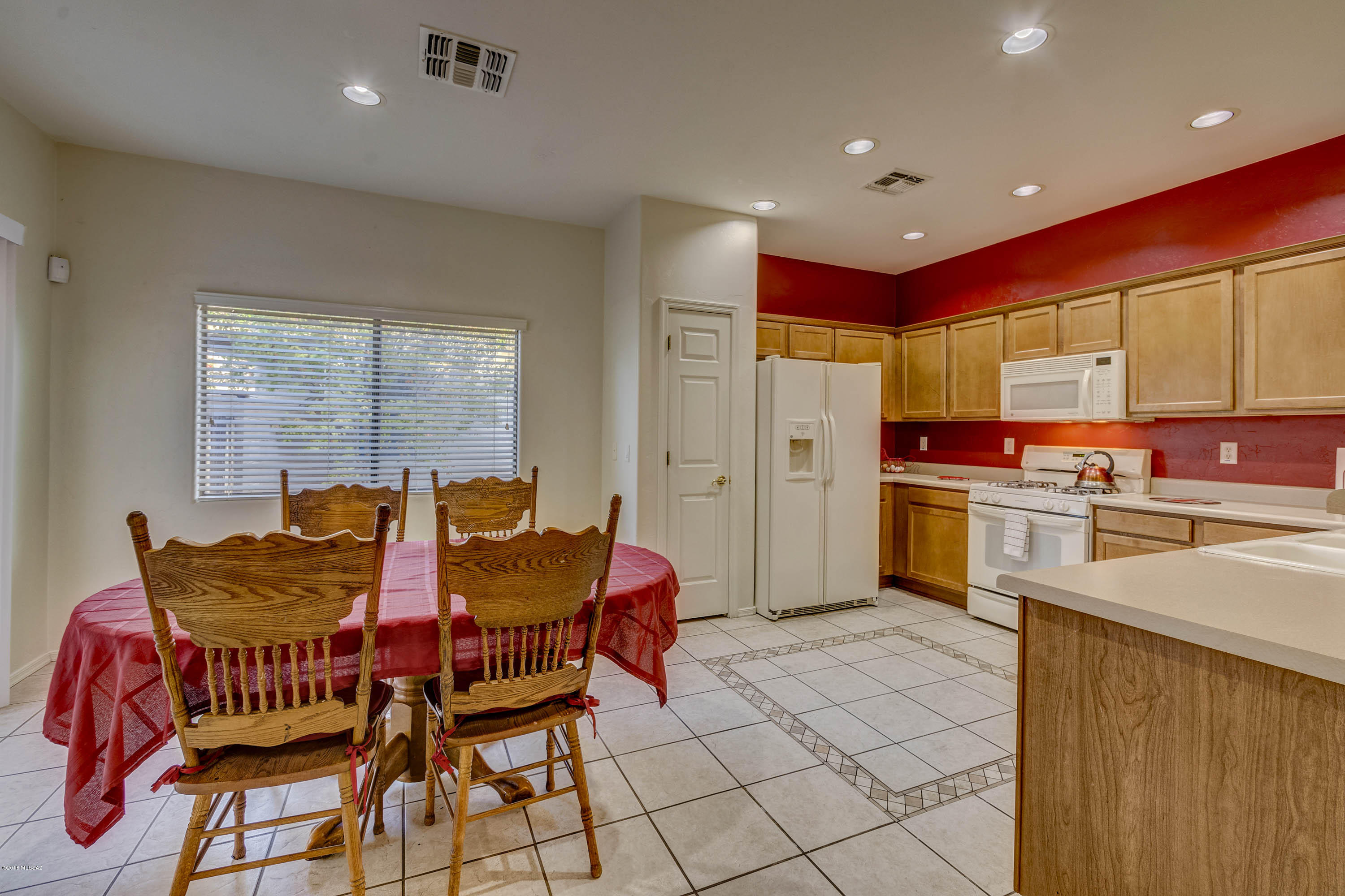 The Villages At Dove Mountain (114-234) - Residential Lease