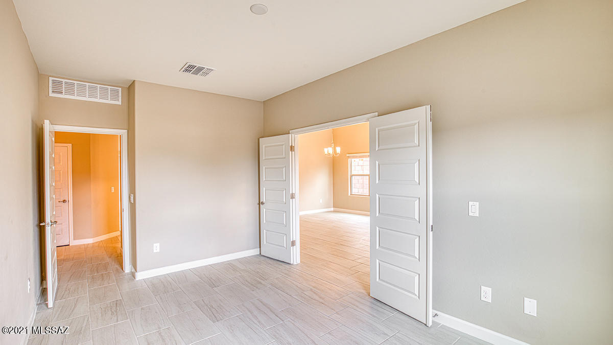 Residences At Miller Ranch - Residential