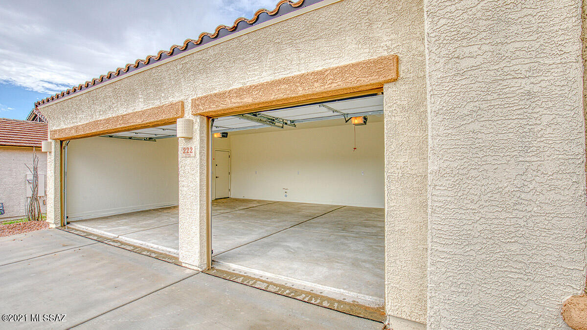 Residences At Miller Ranch - Residential