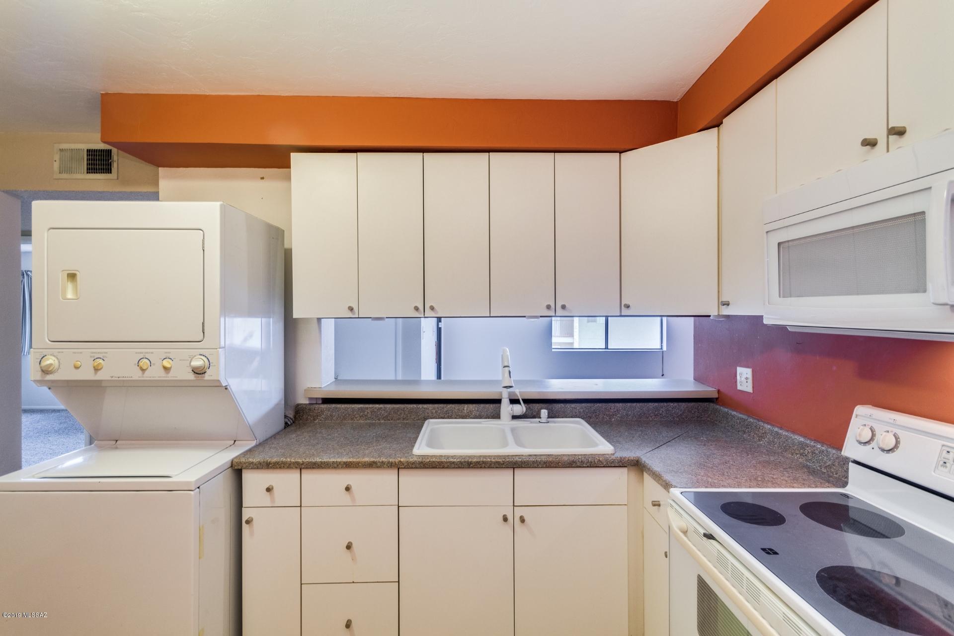 Columbus Park Condos (1-48) - Residential