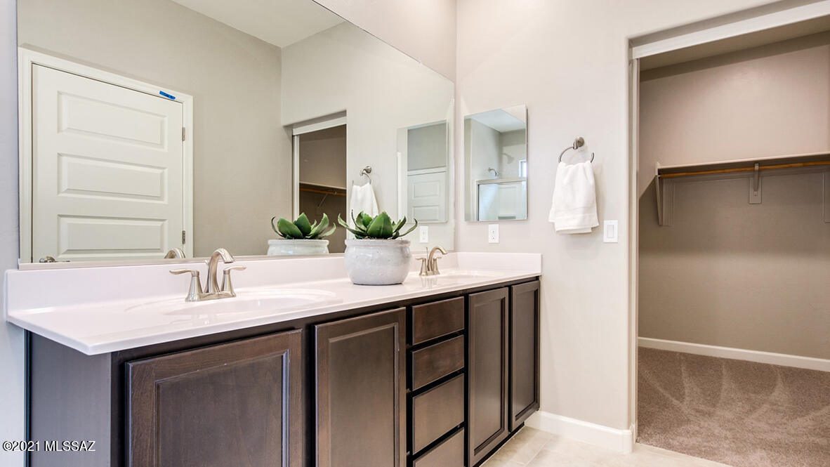 The Village at Barnett - Residential