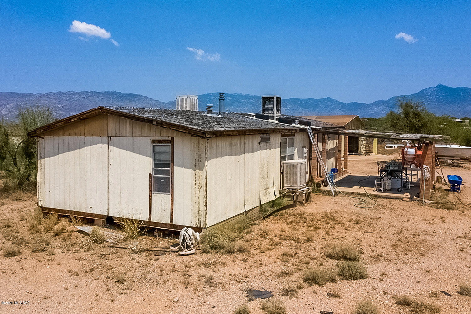 Unsubdivided - Residential