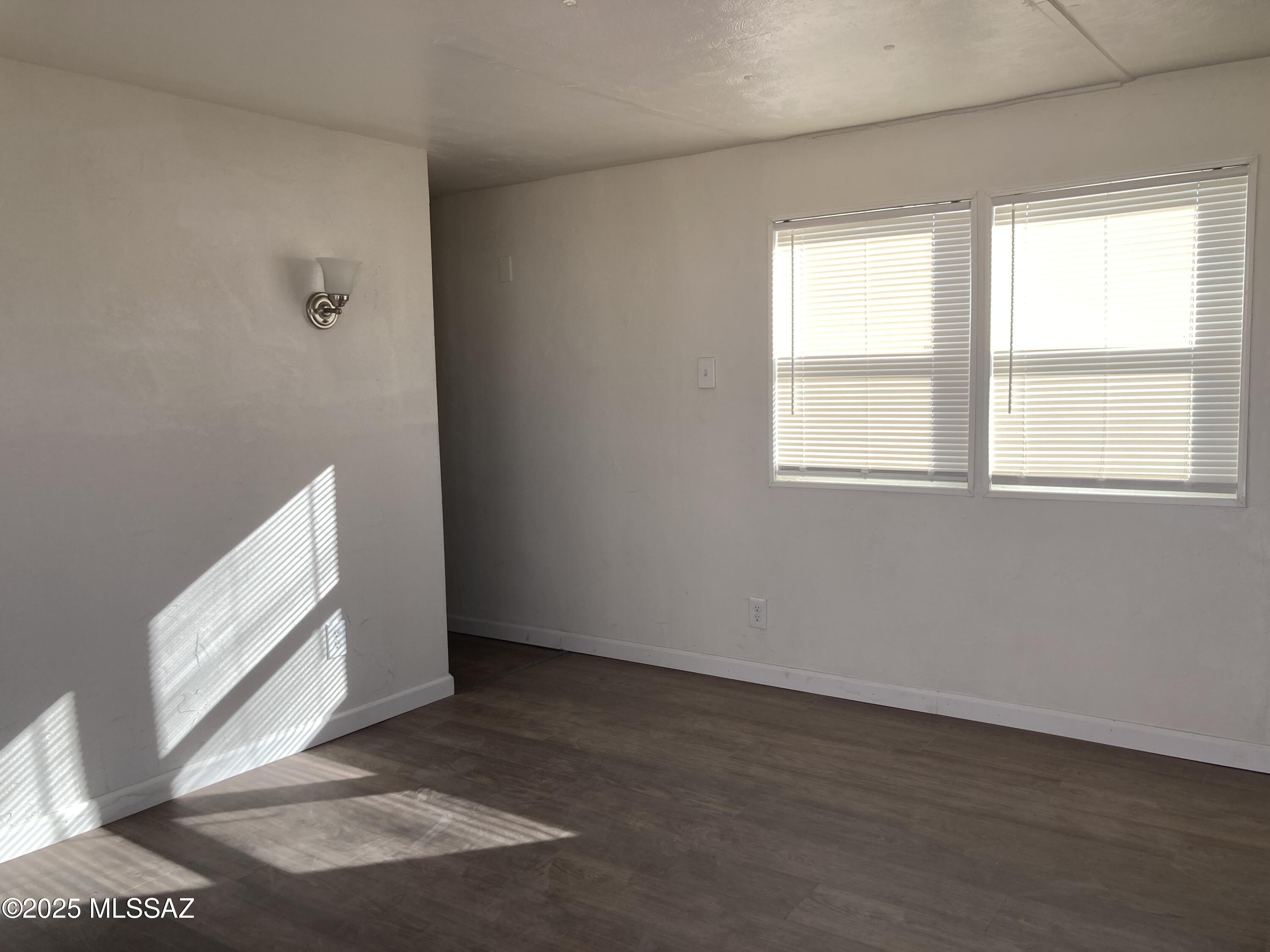 1741 W Wetmore Road 3