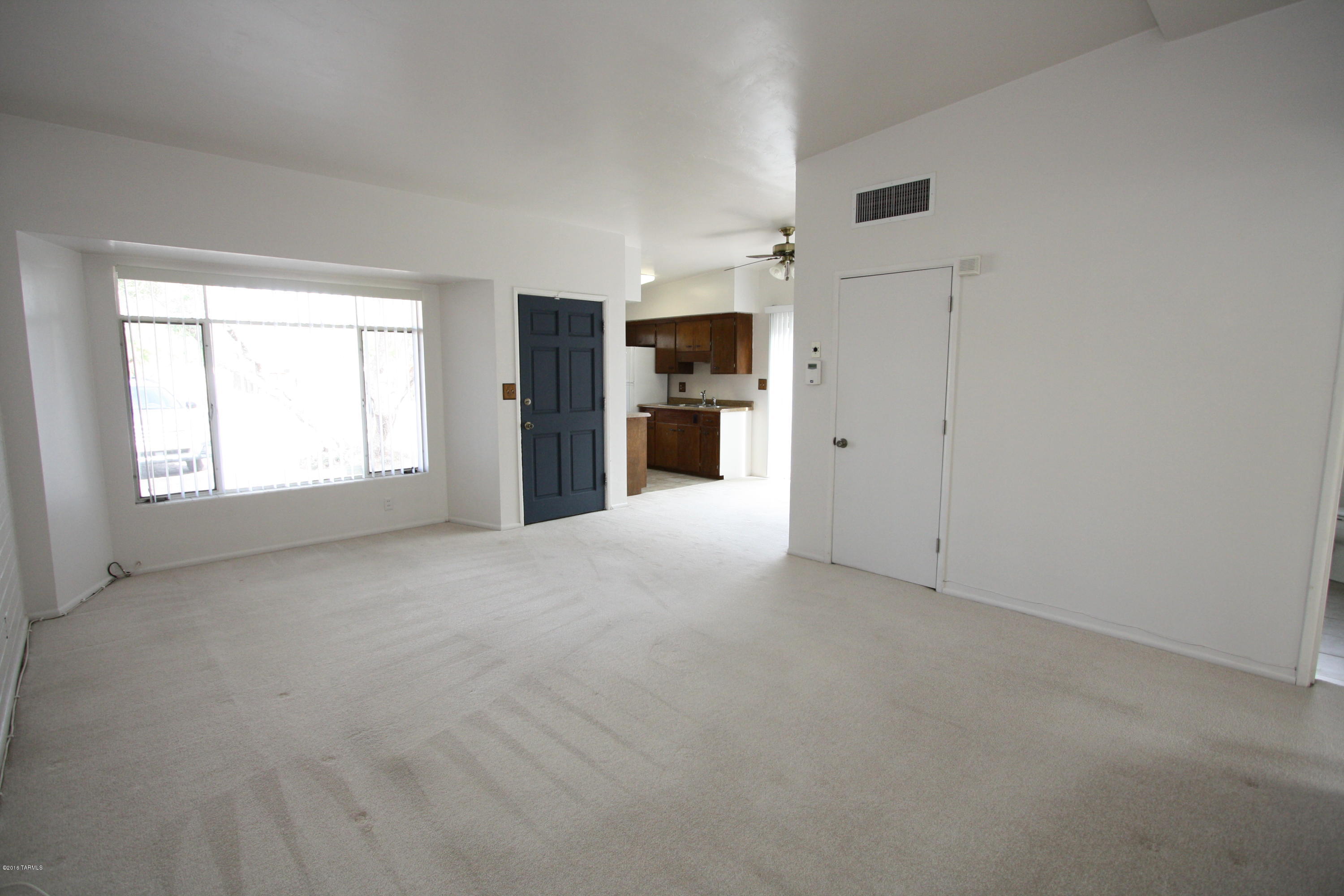 1640 E 7th Street
