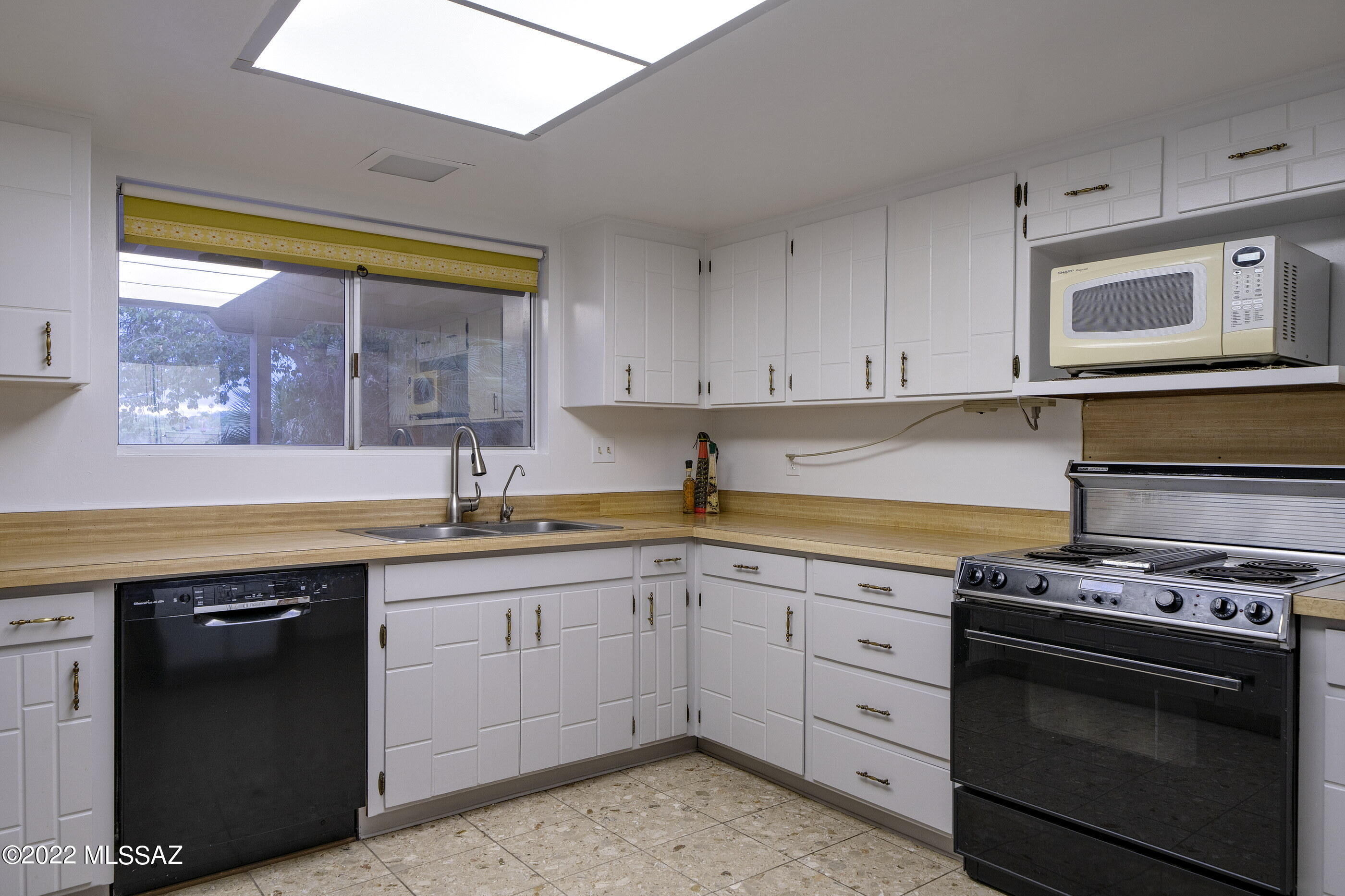 Catalina Foothills Estates NO. 7 (187-249) - Residential