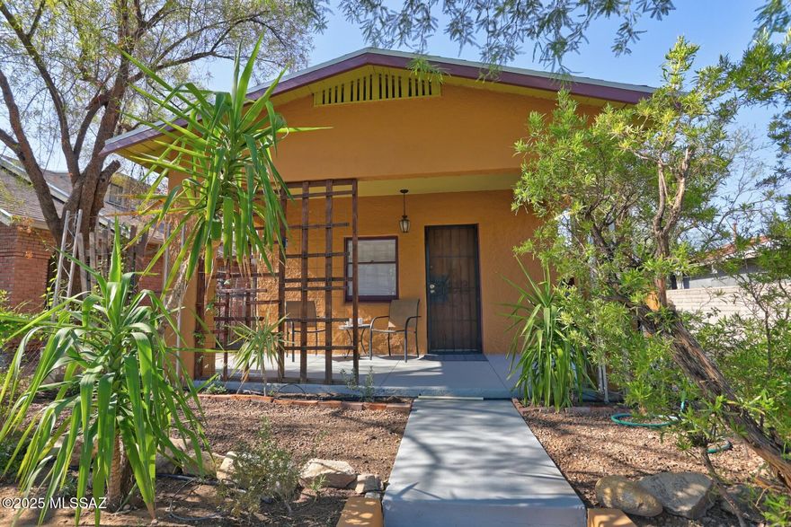 This charming historic Shotgun Bungalow, featuring a hidden casita, is located in the highly sought-after and walk able Feldman's neighborhood. The bungalow offers a pleasant front porch, the backyard porch and yard provide a lovely setting for entertaining or dining outdoors. The living room showcases newly installed white oak flooring. The bathroom is generously sized and includes a tub/shower and storage. The spacious bedroom can easily accommodate a dedicated office area. A retro-style kitchen completes the bungalow, offering functionality and character.
The Casita is nestled in the back of the property with it's own enclosed front porch and private back garden area. Living area/kitchen and pantry large bedroom and full bath. Solar with a 20 year warranty keeps both houses in a/c bills year around. This property has been properly maintained over the years. Periodically for the past 15 years  it has been a vacation rental with excellent reviews.
Recently replaced new water heater for the front house, new paint for both houses in and out  Come take a look at this Historic Property!