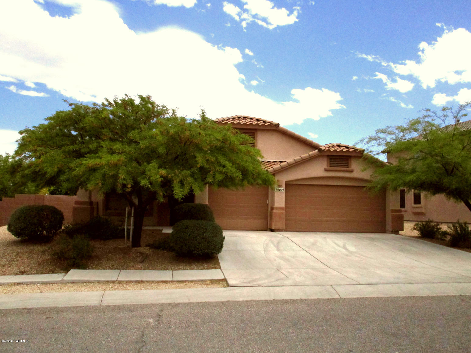 Rancho Del Lago (608-1030) - Residential Lease