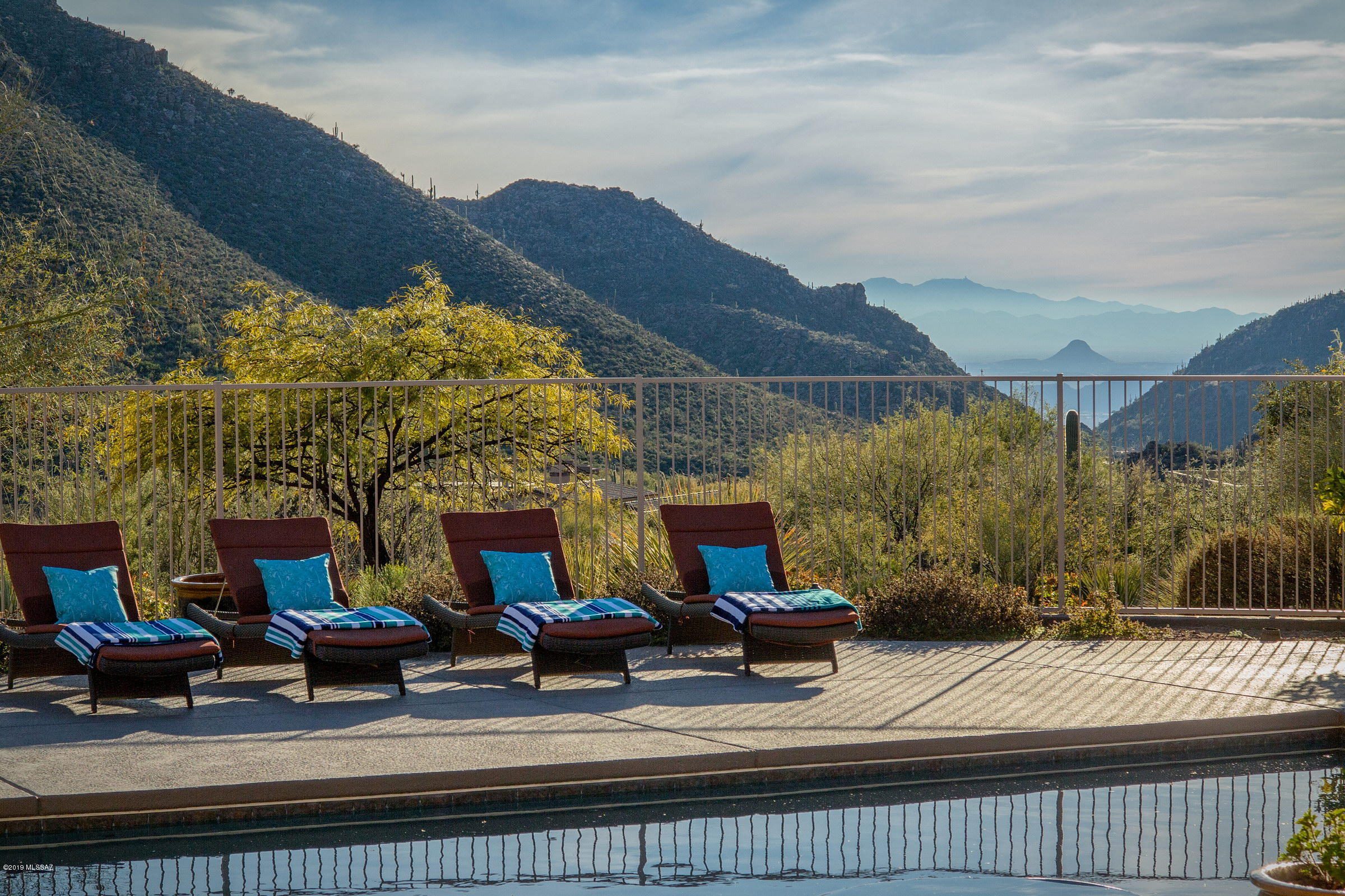 Canyon Pass At Dove Mountain(1-48) - Residential