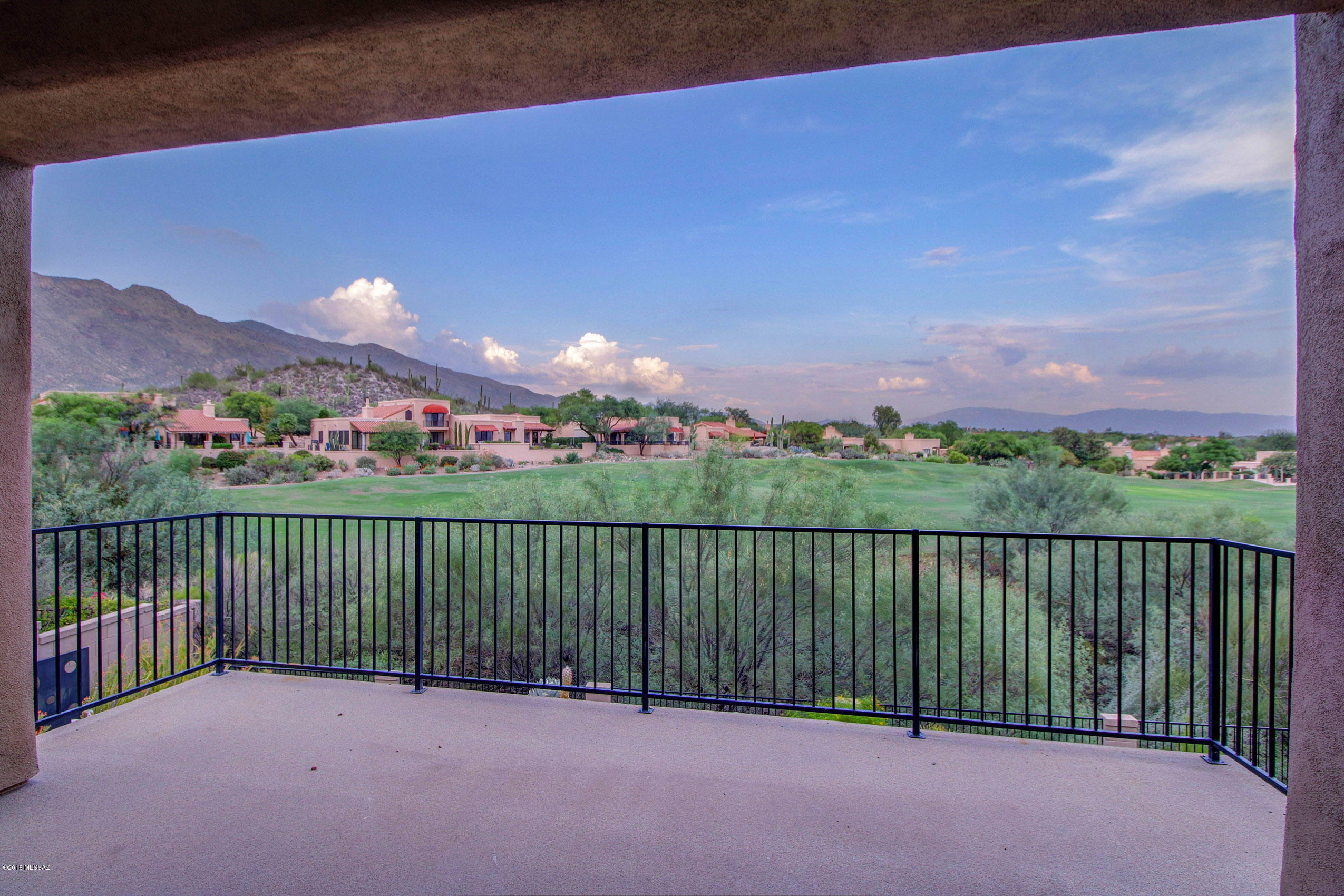 La Paloma - Residential Lease