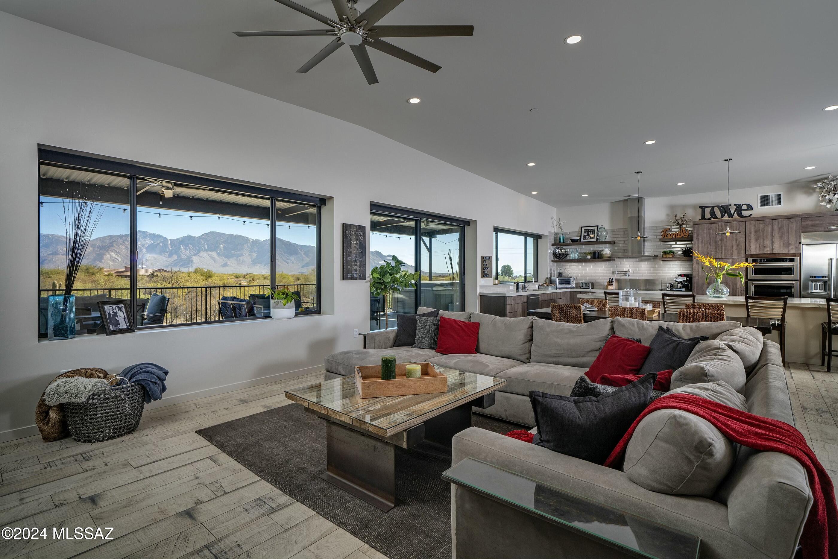 12048 N Camino Del Plata